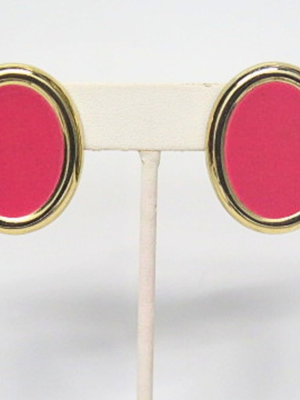 Vintage Gold Tone Hot Pink Enamel Oval Stud Earrings